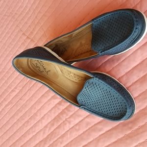Natural Soul Blue Womens Loafers Size 8.5
